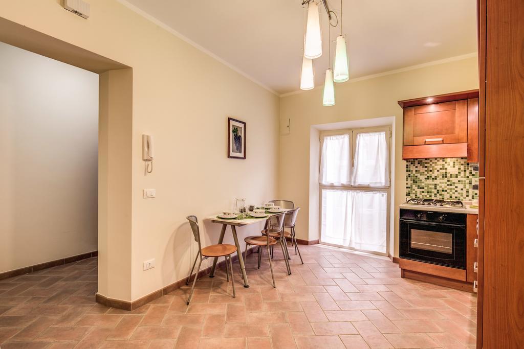 Appartamento Via Del Monte Della Farina Rome Buitenkant foto