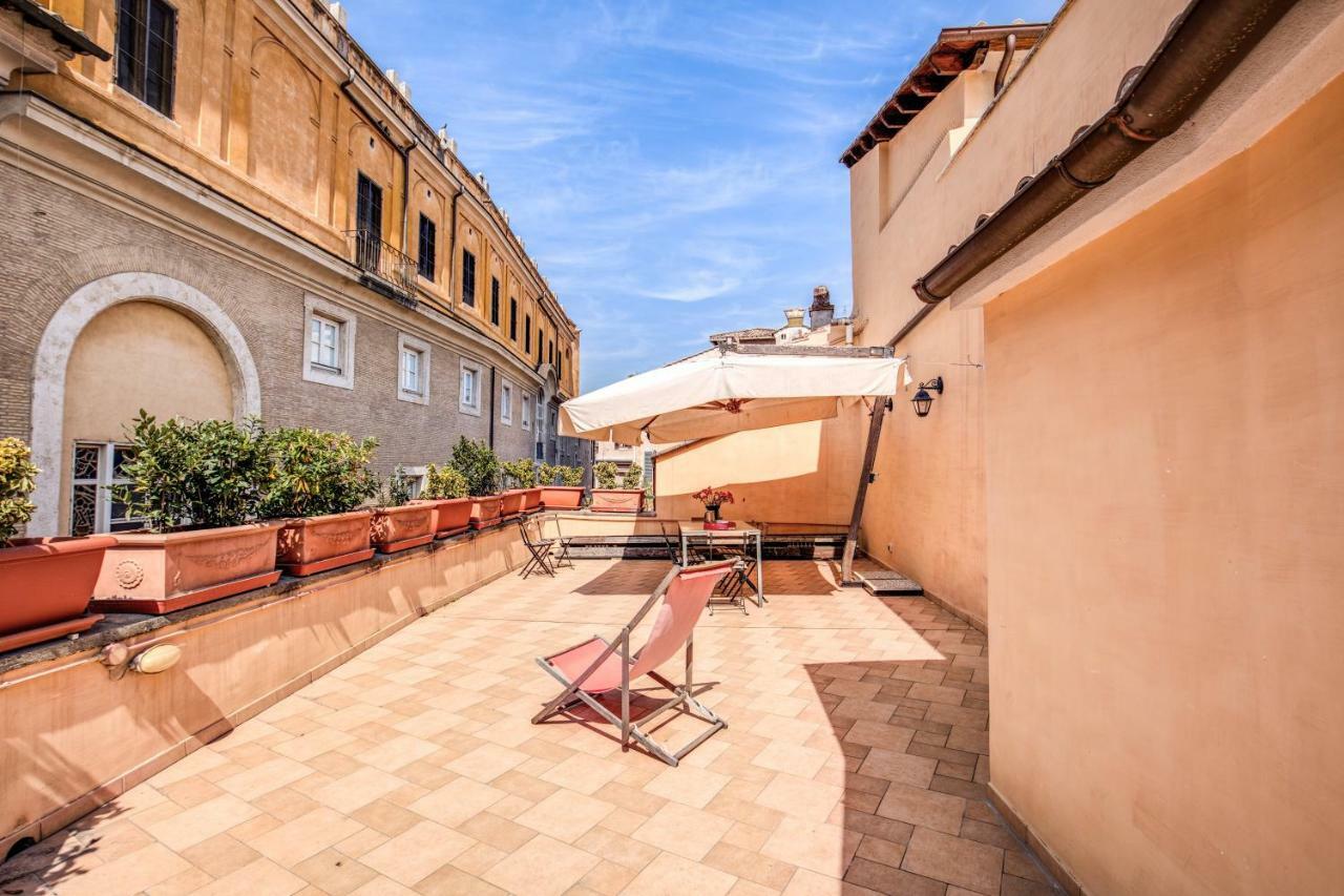 Appartamento Via Del Monte Della Farina Rome Buitenkant foto